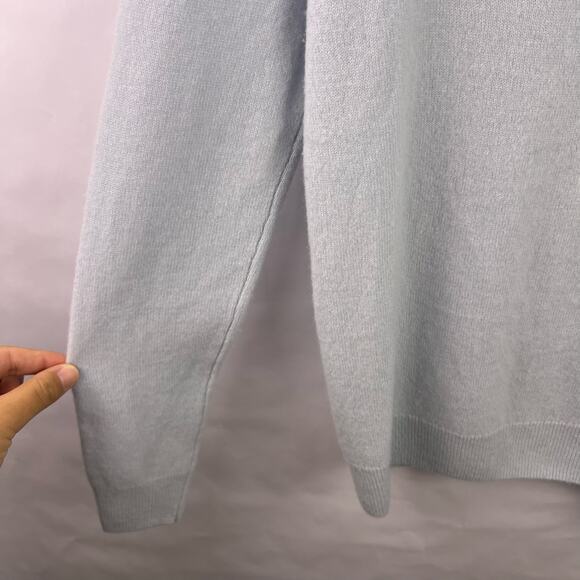 C by Bloomingdale’s Sweater, Glacier Blue, 100% Cashmere, Turtleneck, Soft Knit - Picture 14 of 14